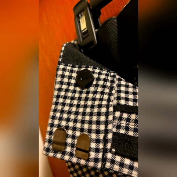 Lane Bryant The 4 Season, Checkered Slim Capri, 20 Mid rise  NWT - Picture 4 of 4